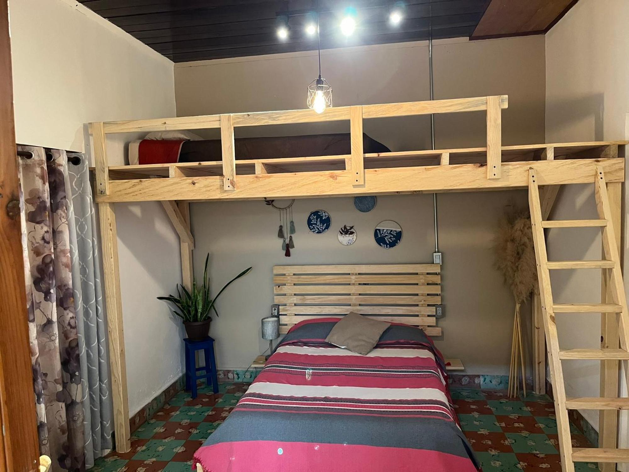 Hostal Casa Gaia San Cristóbal de Las Casas Esterno foto